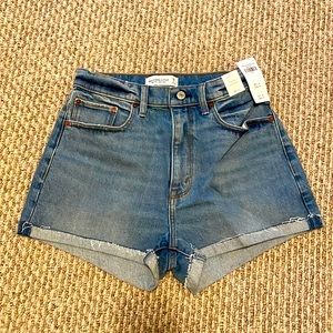 Abercrombie and Fitch high-rise mom shorts curve love